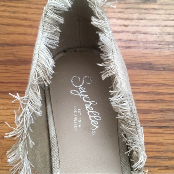 Seychelles LA Flats Striped with Bows Like New 6 - Picture 4 of 8